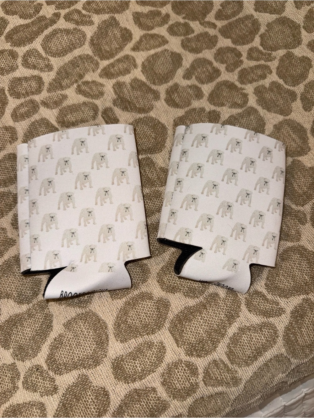 2 New Brooke Wright White Bulldog Print Can Koozie Cooler Sleeve (Pair)
